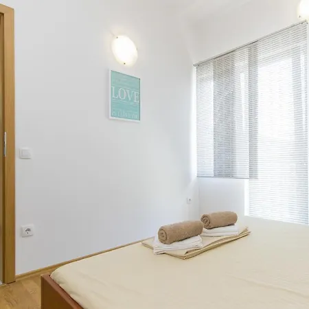 Apartment Zoran *