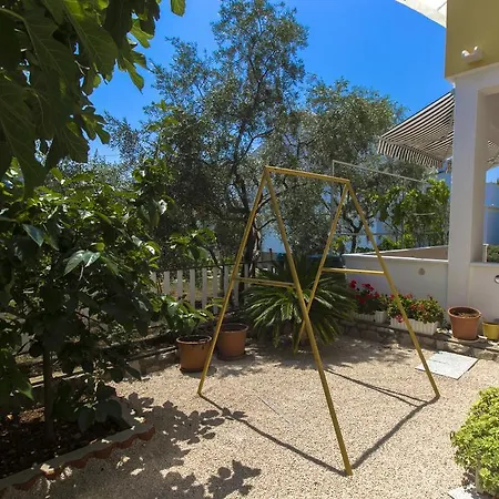 Apartment Zoran *