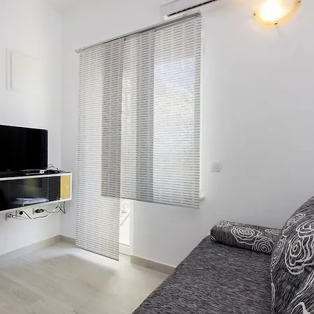 Apartment Zoran *