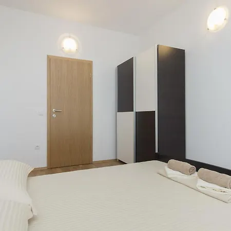 Apartment Zoran