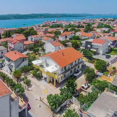 Apartment Zoran *
