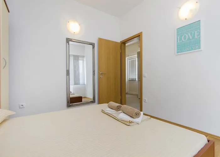 Apartament Zoran Pirovac
