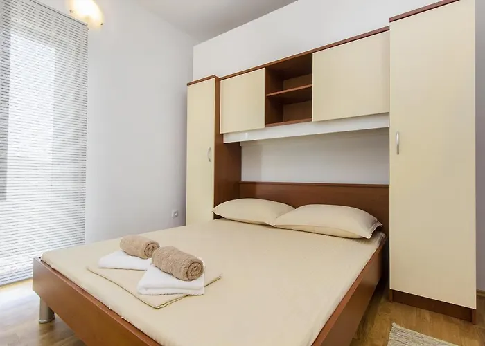 Apartament Zoran Pirovac